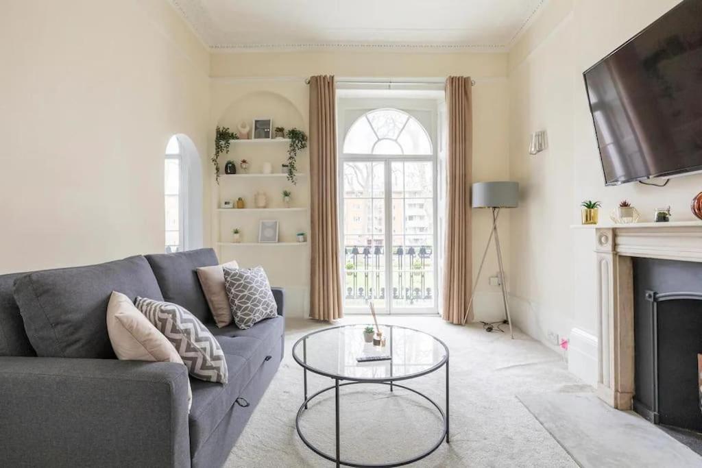 Regent'S Square Charming Flat Apartment Лондон Екстериор снимка