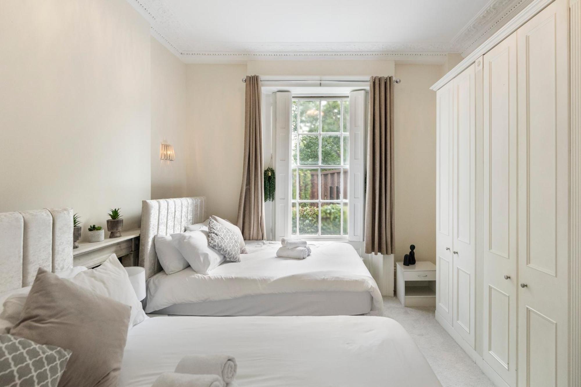 Regent'S Square Charming Flat Apartment Лондон Екстериор снимка