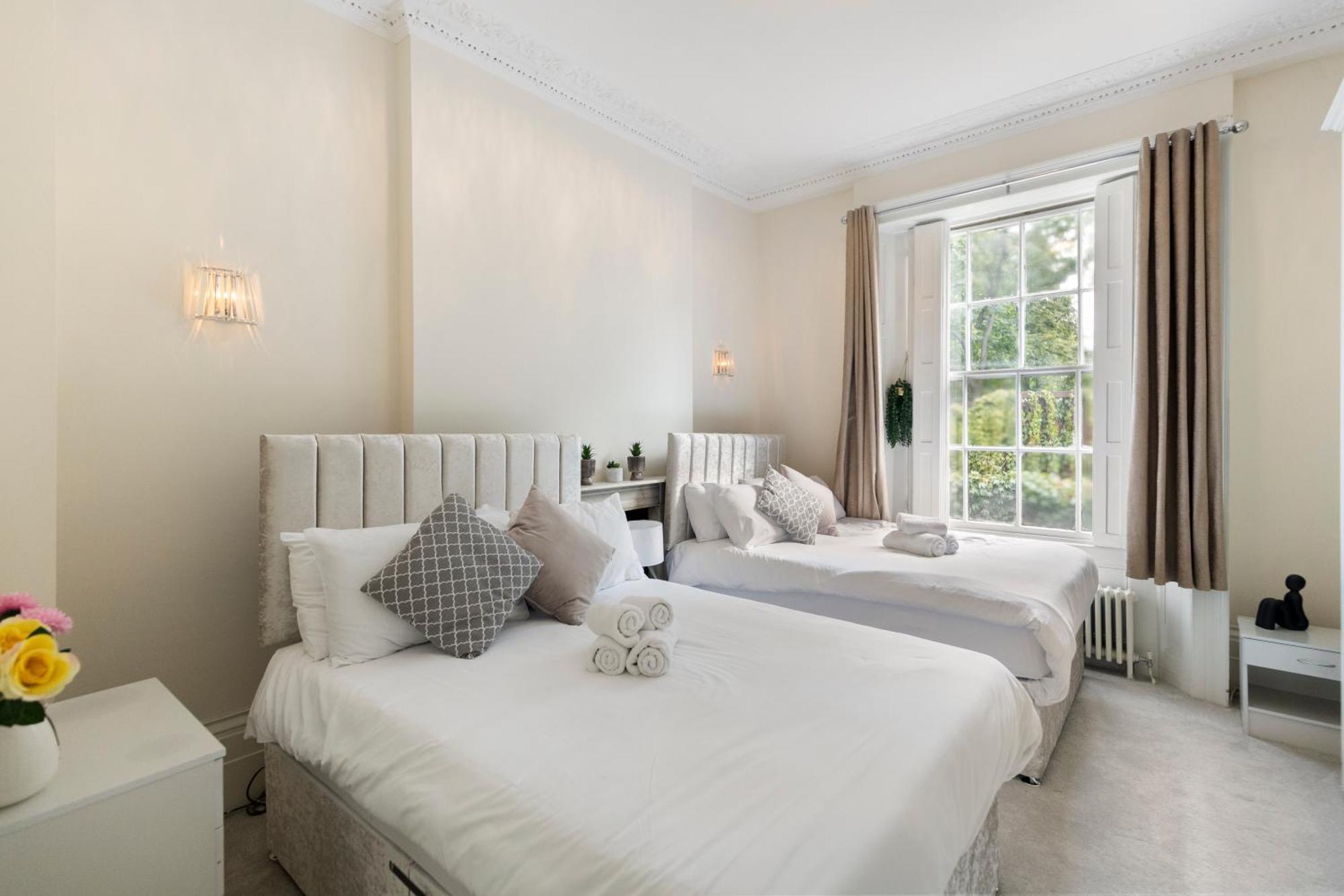 Regent'S Square Charming Flat Apartment Лондон Екстериор снимка